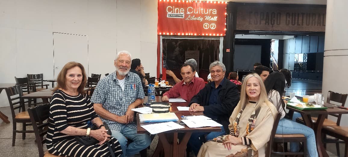 Read more about the article Presidente da Abrajet Nacional se reúne com dirigentes da seccional DF para planejar o 41º Congresso em Brasília