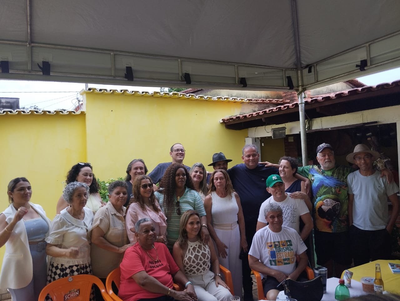 You are currently viewing Vice-presidente do Senado, Eduardo Gomes participa da confraternização de final de ano da Abrajet Tocantins