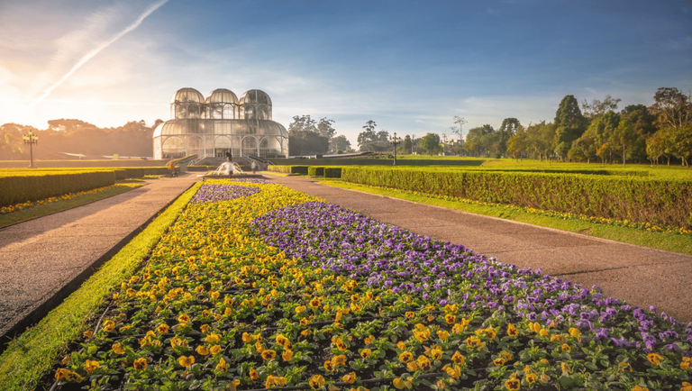 You are currently viewing Verão no Paraná: o encontro entre a força das águas, a natureza preservada e a gastronomia típica