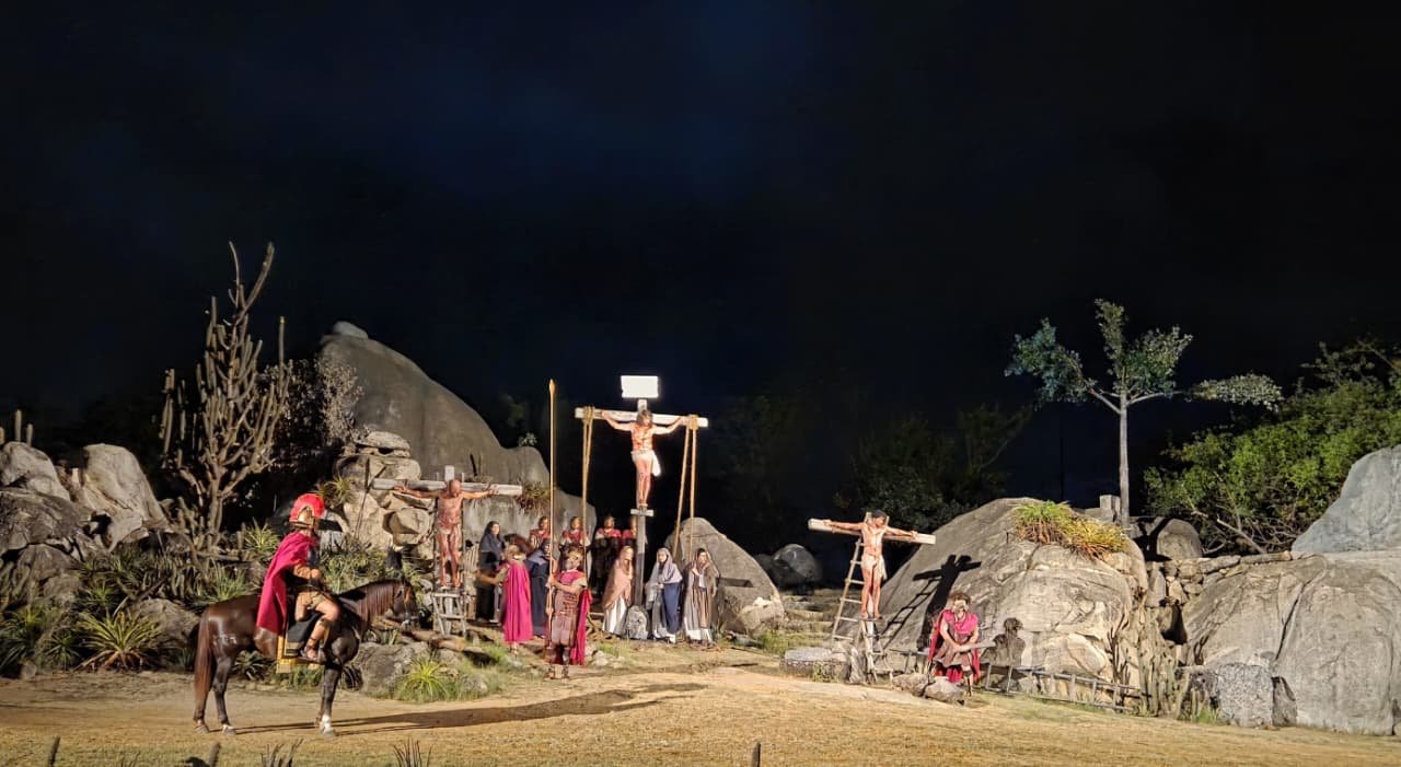 You are currently viewing Paixão de Cristo de Nova Jerusalém: Uma experiência imersiva no maior teatro a céu aberto do mundo