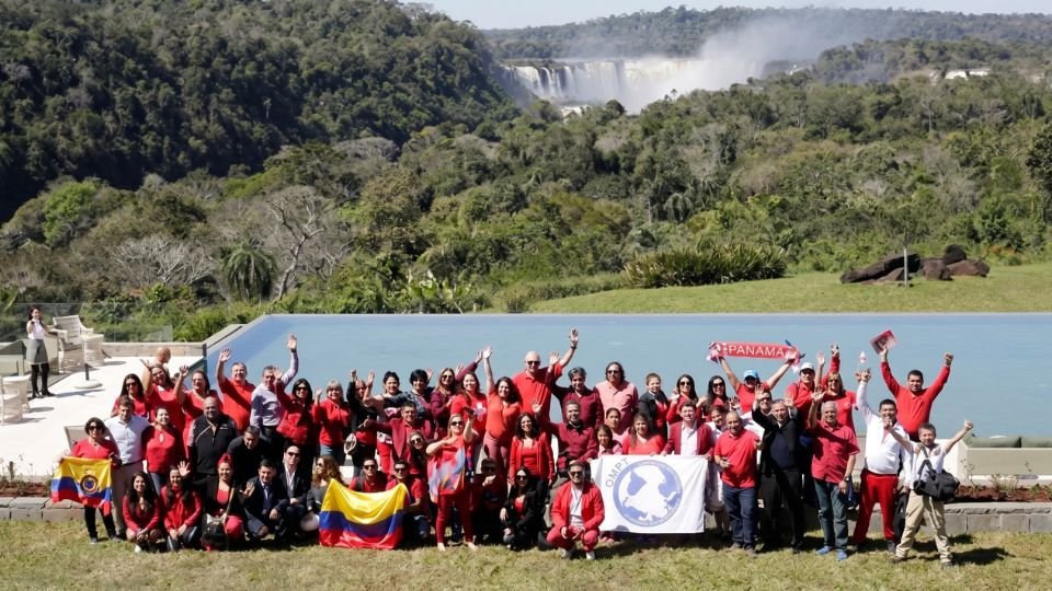 You are currently viewing Dia Mundial do Jornalista de Turismo tem origem nas Cataratas do Iguaçu